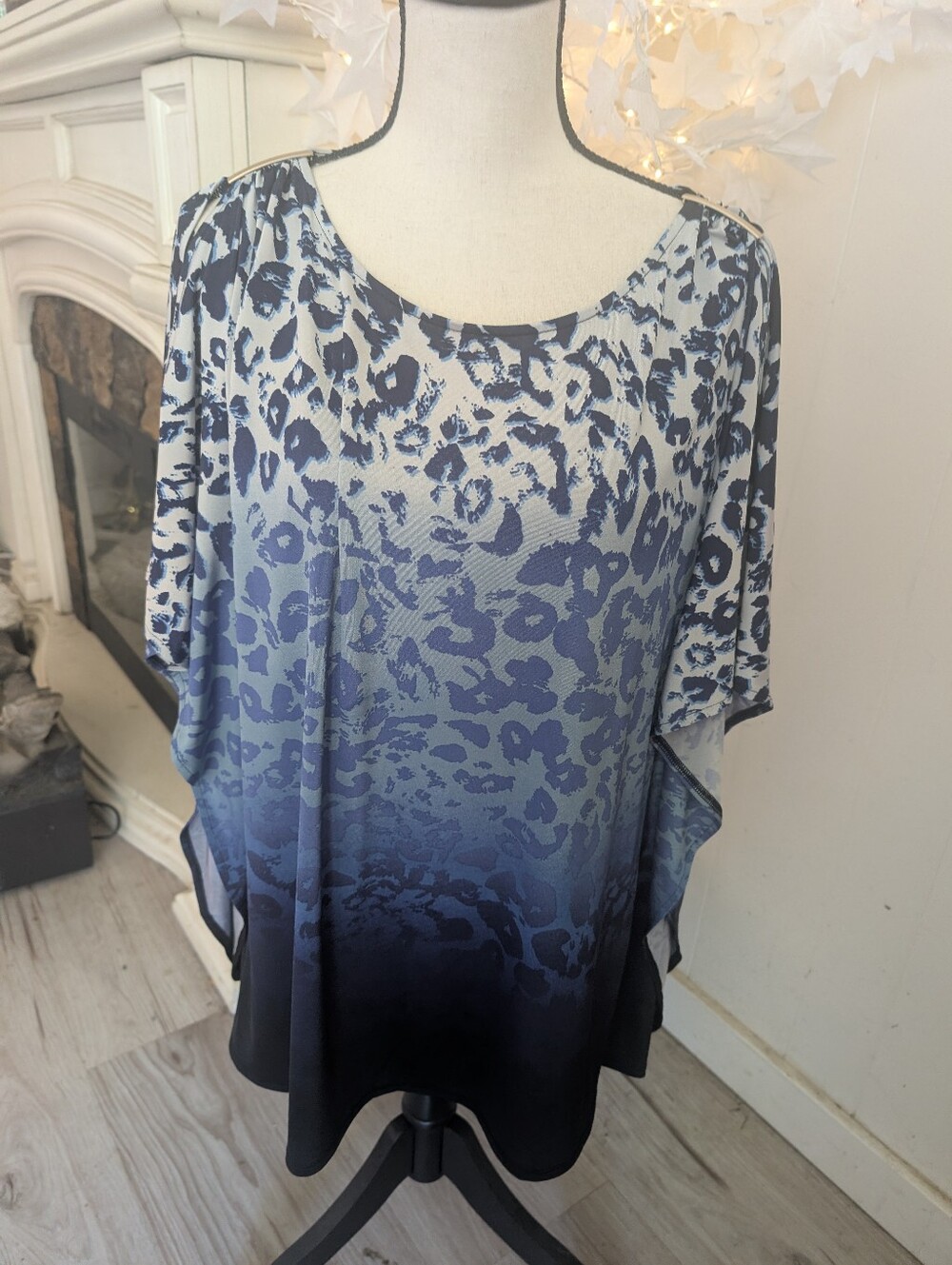 Dana Buchman Blue Ombre Leopard Print Tunic